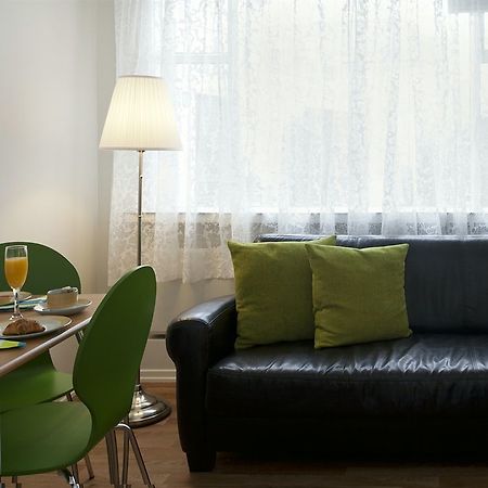 Castle House & Embassy Luxury Apartments Рейкьявик Экстерьер фото